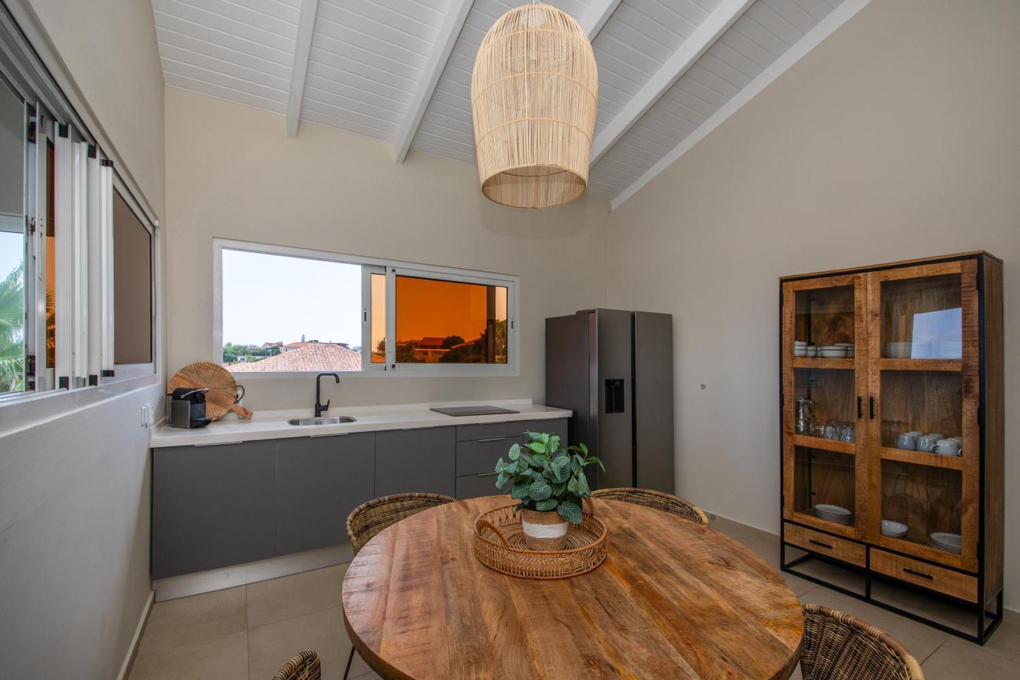 Jt Curacao Apartments Jan Thiel Pokoj fotografie